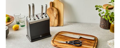 Cuțite & Ustensile Cuțite & Ustensile